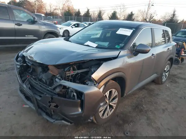 5N1BT3BB2PC837224 2023 NISSAN ROGUE - Image 2