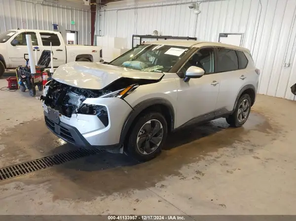 5N1BT3BB2RC678952 2024 NISSAN ROGUE - Image 2