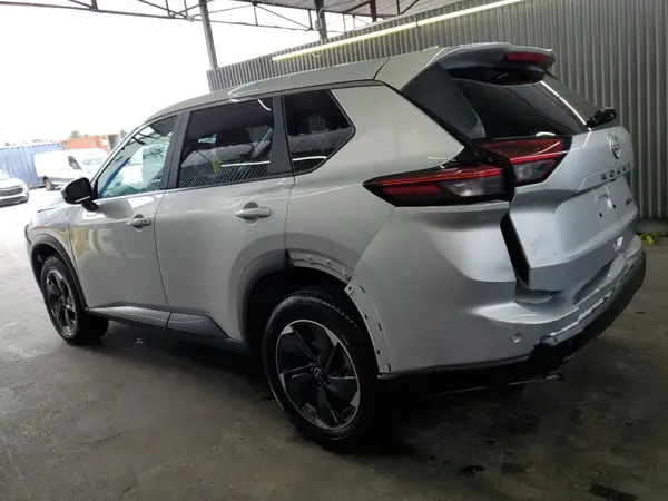 5N1BT3BB2RC684928 2024 NISSAN ROGUE - Image 2