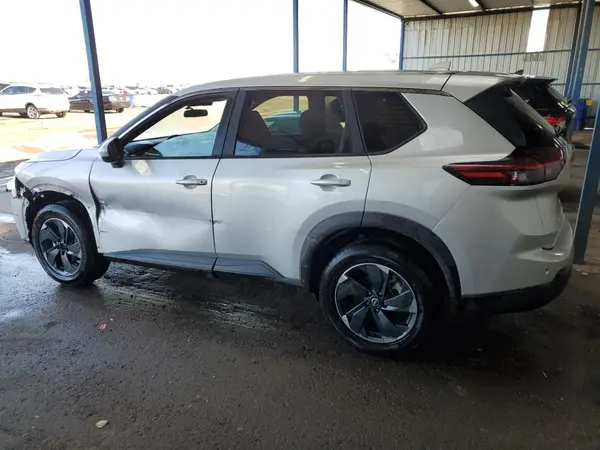 5N1BT3BB2RC692575 2024 NISSAN ROGUE - Image 2