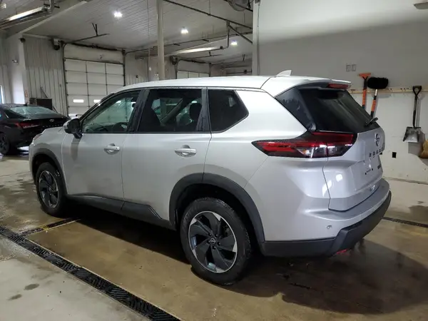5N1BT3BB2RC698098 2024 NISSAN ROGUE - Image 2
