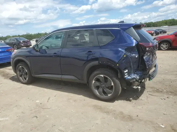 5N1BT3BB2RC715823 2024 NISSAN ROGUE - Image 2