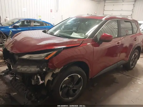 5N1BT3BB2RC728572 2024 NISSAN ROGUE - Image 2