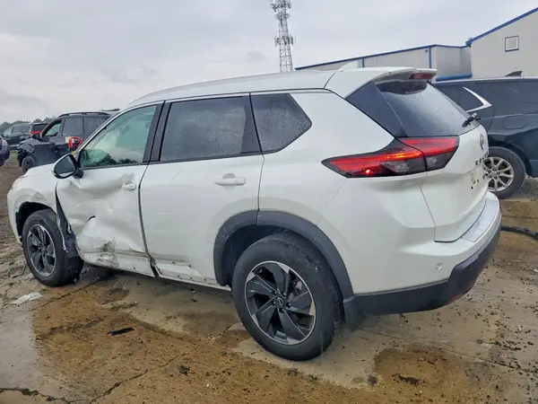 5N1BT3BB2RC730127 2024 NISSAN ROGUE - Image 2