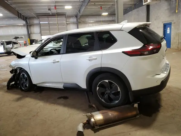 5N1BT3BB2RC739491 2024 NISSAN ROGUE - Image 2