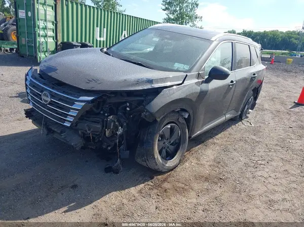 5N1BT3BB2RC744173 2024 NISSAN ROGUE - Image 2