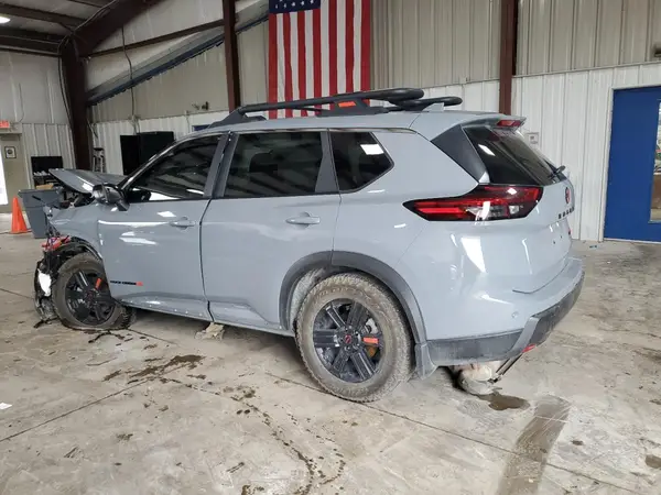 5N1BT3BB2SC772254 2025 NISSAN ROGUE - Image 2