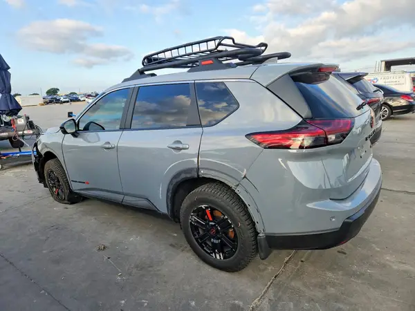 5N1BT3BB2SC785599 2025 NISSAN ROGUE - Image 2