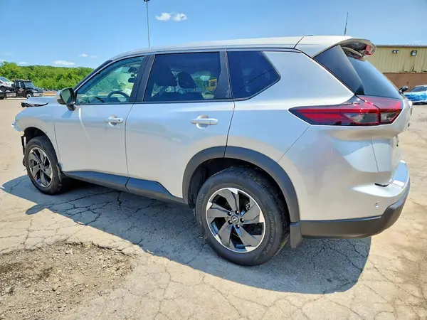 5N1BT3BB2SC840875 2025 NISSAN ROGUE - Image 2