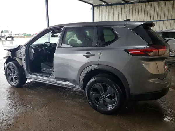 5N1BT3BB2TC747632 2026 NISSAN ROGUE - Image 2