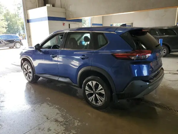 5N1BT3BB3NC696824 2022 NISSAN ROGUE - Image 2