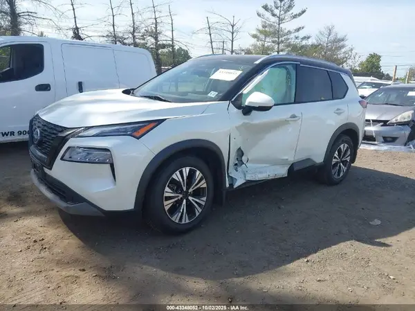 5N1BT3BB3NC703612 2022 NISSAN ROGUE - Image 2