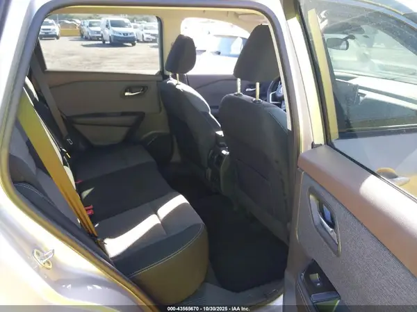 5N1BT3BB3NC719518 2022 NISSAN ROGUE - Image 8