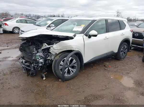 5N1BT3BB3PC676365 2023 NISSAN ROGUE - Image 2