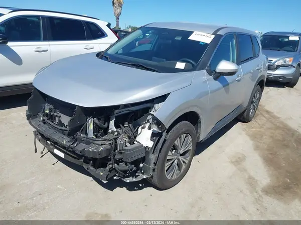 5N1BT3BB3PC678939 2023 NISSAN ROGUE - Image 2
