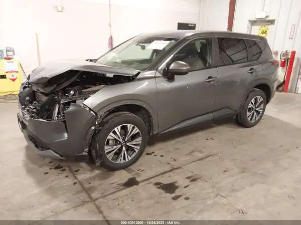 5N1BT3BB3PC784582 2023 NISSAN ROGUE - Image 2