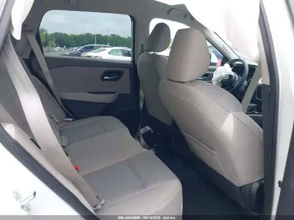 5N1BT3BB3PC907765 2023 NISSAN ROGUE - Image 8