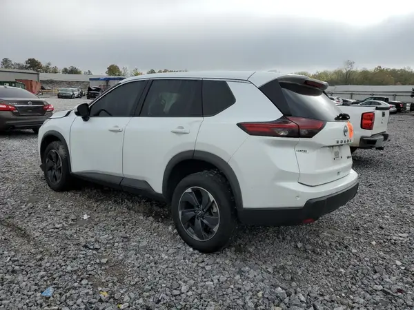 5N1BT3BB3RC688163 2024 NISSAN ROGUE - Image 2