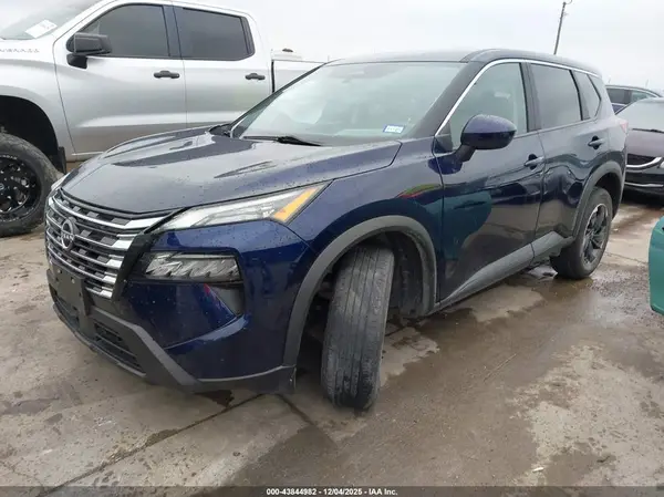 5N1BT3BB3RC688731 2024 NISSAN ROGUE - Image 2