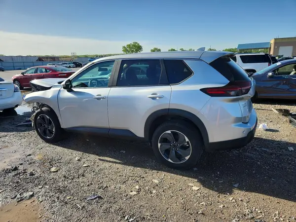 5N1BT3BB3RC690110 2024 NISSAN ROGUE - Image 2