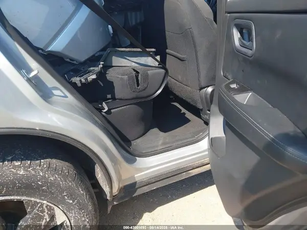 5N1BT3BB3RC693525 2024 NISSAN ROGUE - Image 8