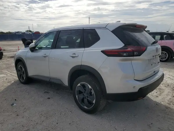 5N1BT3BB3RC693749 2024 NISSAN ROGUE - Image 2