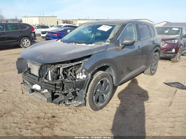 5N1BT3BB3RC701171 2024 NISSAN ROGUE - Image 2