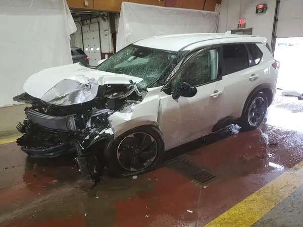 5N1BT3BB3RC711280 2024 NISSAN ROGUE - Image 1