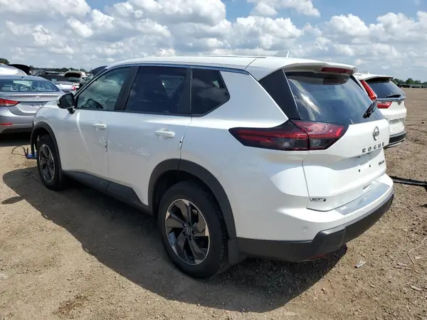 5N1BT3BB3RC724840 2024 NISSAN ROGUE - Image 2