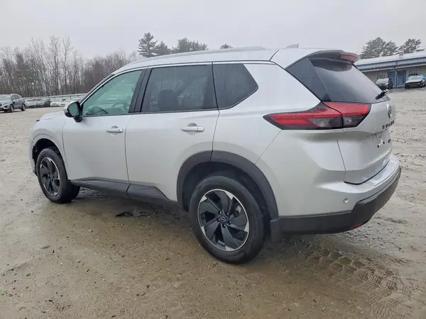 5N1BT3BB3RC737443 2024 NISSAN ROGUE - Image 2