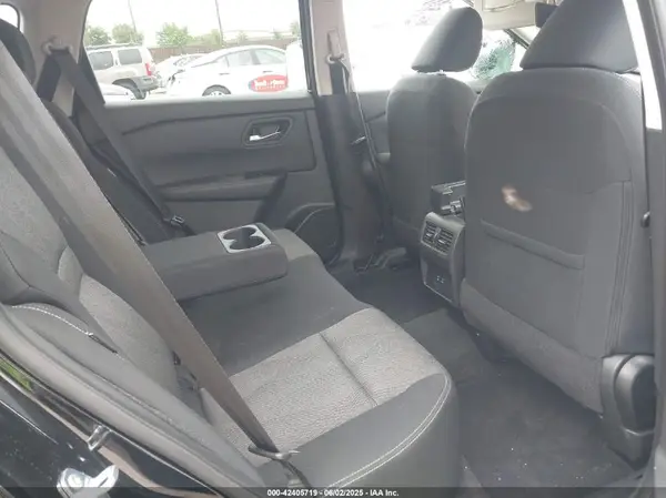 5N1BT3BB3RC748135 2024 NISSAN ROGUE - Image 8