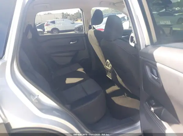 5N1BT3BB3RC751648 2024 NISSAN ROGUE - Image 8
