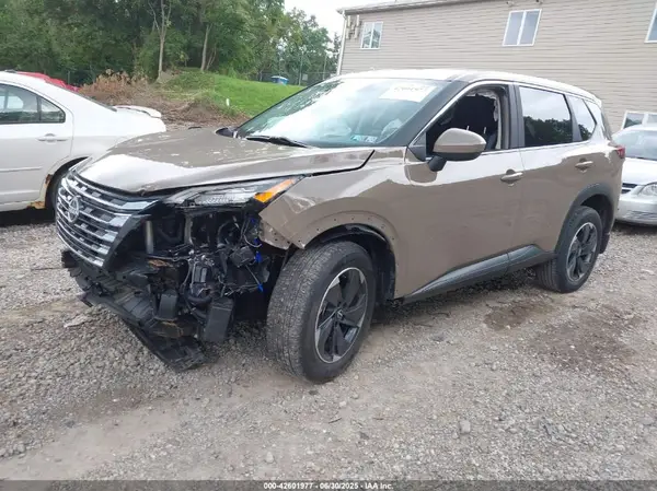 5N1BT3BB3RC753884 2024 NISSAN ROGUE - Image 2