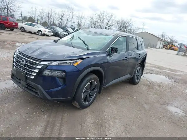 5N1BT3BB3SC768925 2025 NISSAN ROGUE - Image 2