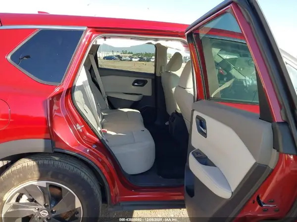 5N1BT3BB3SC779343 2025 NISSAN ROGUE - Image 8