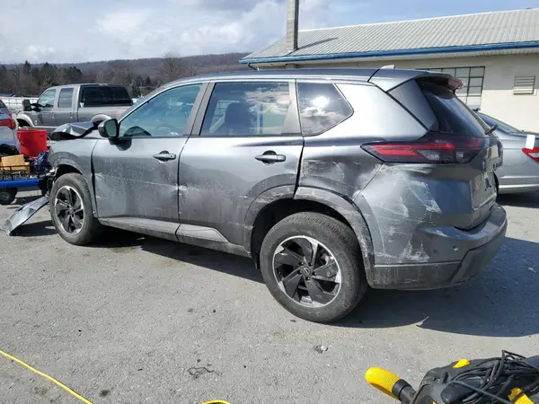 5N1BT3BB3SC781318 2025 NISSAN ROGUE - Image 2