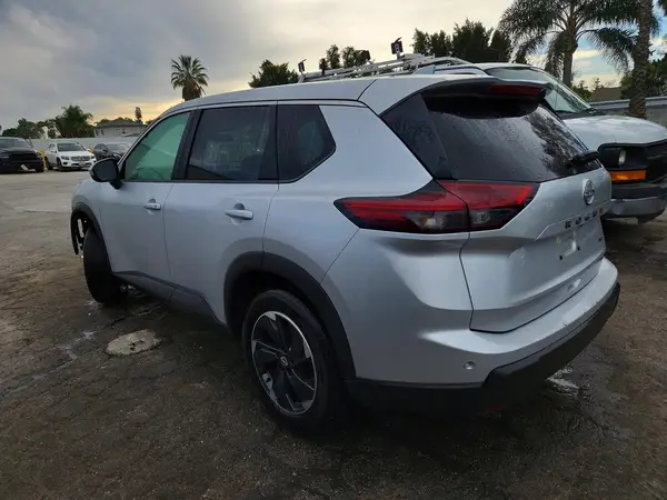 5N1BT3BB3SC789452 2025 NISSAN ROGUE - Image 2