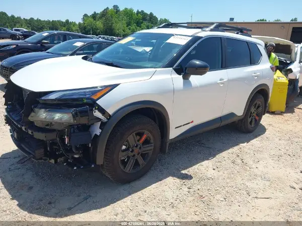 5N1BT3BB3SC794621 2025 NISSAN ROGUE - Image 2