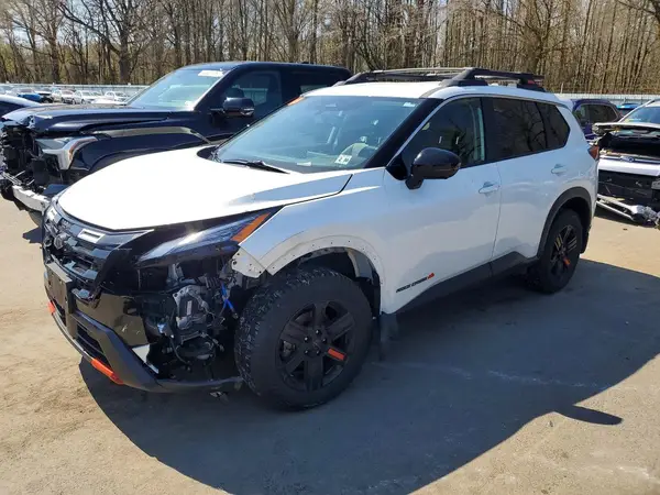 5N1BT3BB3SC802037 2025 NISSAN ROGUE - Image 1