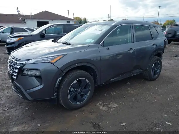 5N1BT3BB3TC686792 2026 NISSAN ROGUE - Image 2