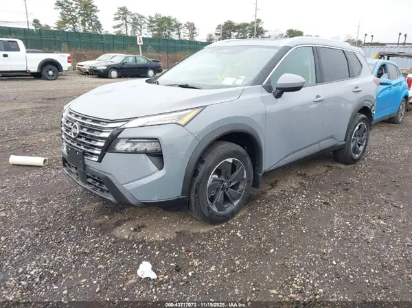 5N1BT3BB3TC702697 2026 NISSAN ROGUE - Image 2