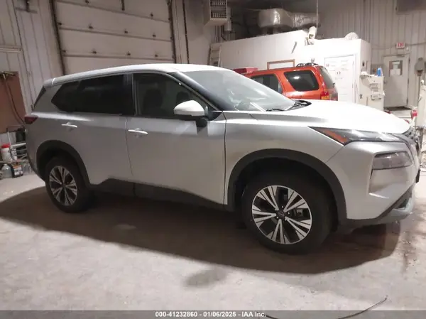 5N1BT3BB4NC701092 2022 NISSAN ROGUE - Image 1