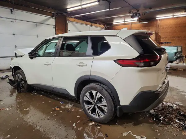 5N1BT3BB4NC730561 2022 NISSAN ROGUE - Image 2