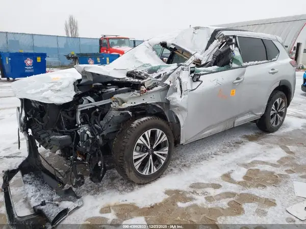 5N1BT3BB4PC804452 2023 NISSAN ROGUE - Image 2