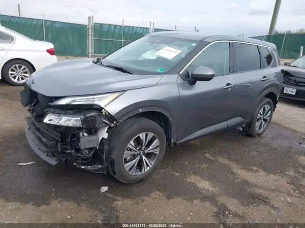 5N1BT3BB4PC880107 2023 NISSAN ROGUE - Image 2