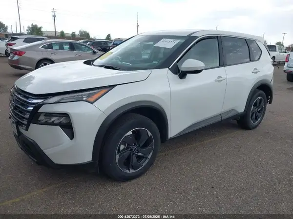 5N1BT3BB4RC683277 2024 NISSAN ROGUE - Image 2