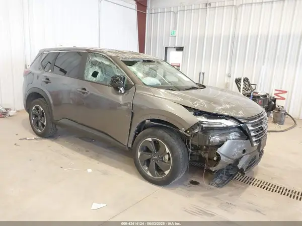5N1BT3BB4RC700515 2024 NISSAN ROGUE - Image 1