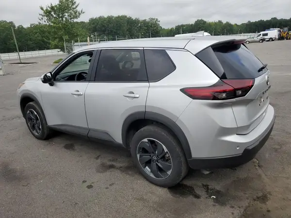 5N1BT3BB4RC733689 2024 NISSAN ROGUE - Image 2