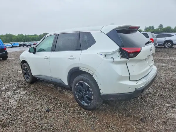 5N1BT3BB4RC736026 2024 NISSAN ROGUE - Image 2