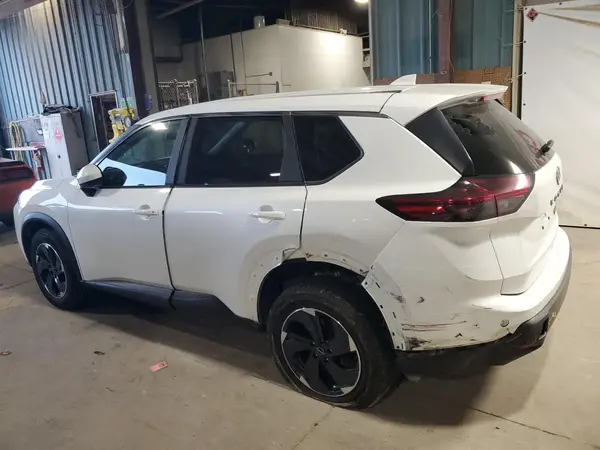5N1BT3BB4RC752534 2024 NISSAN ROGUE - Image 2